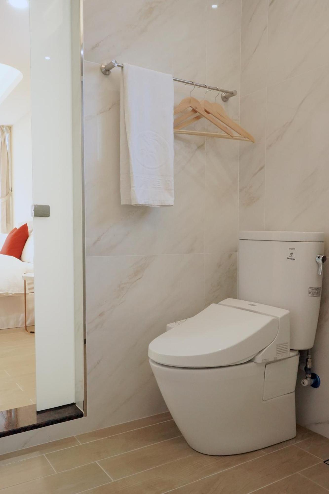 Little Piggy B&B Manzhou Luaran gambar