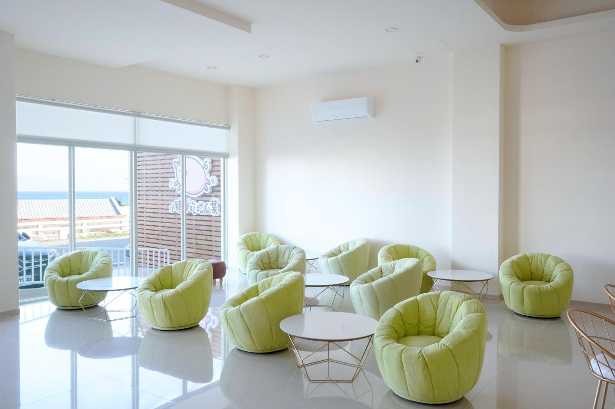 Little Piggy B&B Manzhou Luaran gambar