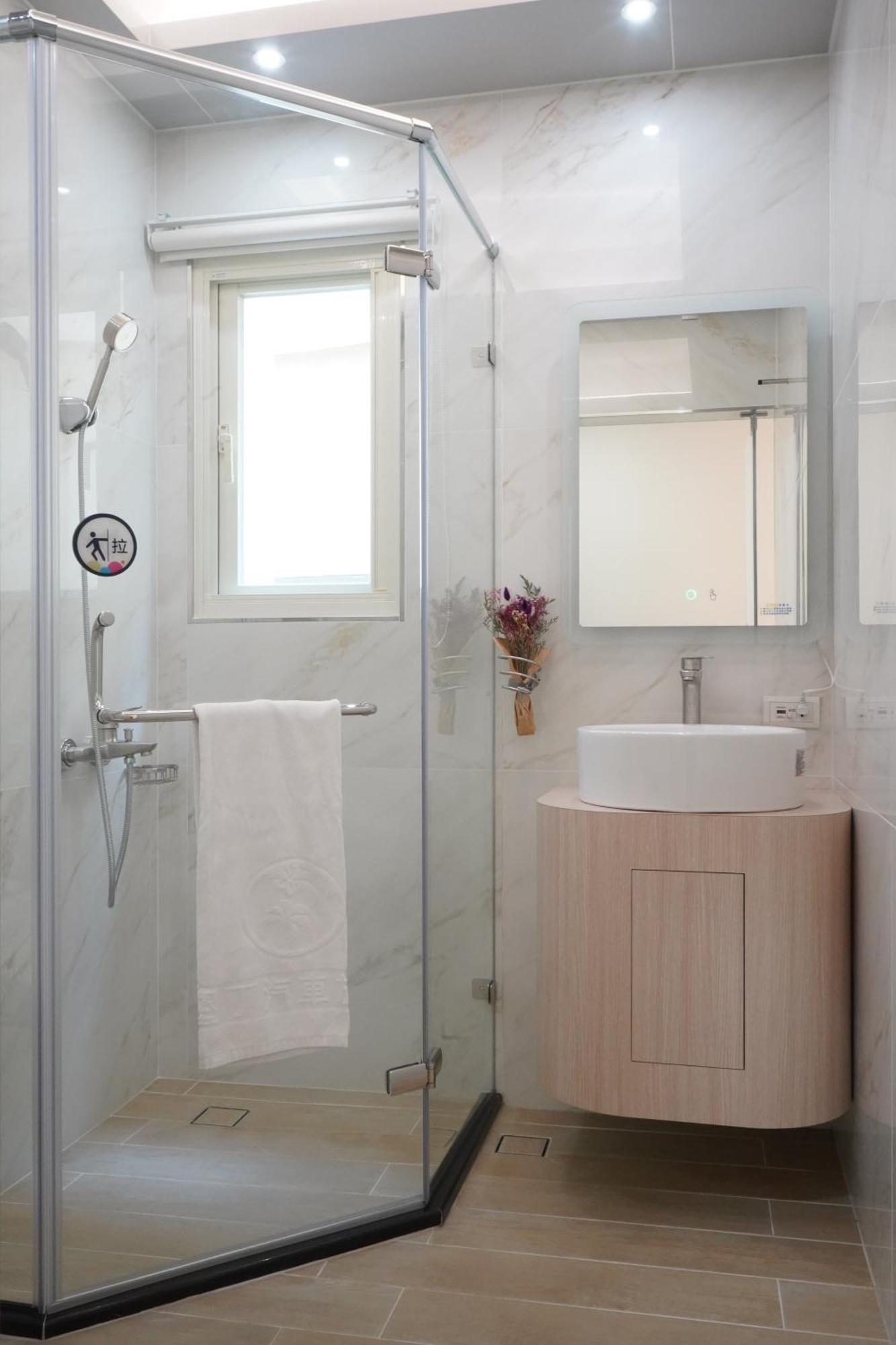 Little Piggy B&B Manzhou Luaran gambar